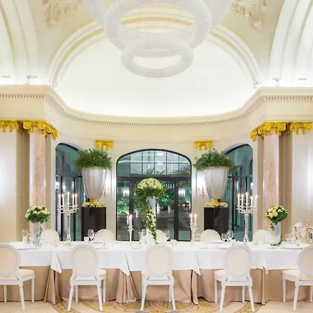 The Peninsula Paris-2